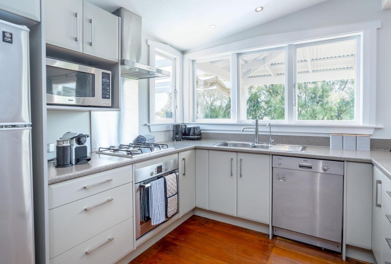 Brooklands Cottage The Award Winning Villa Martinborough Εξωτερικό φωτογραφία